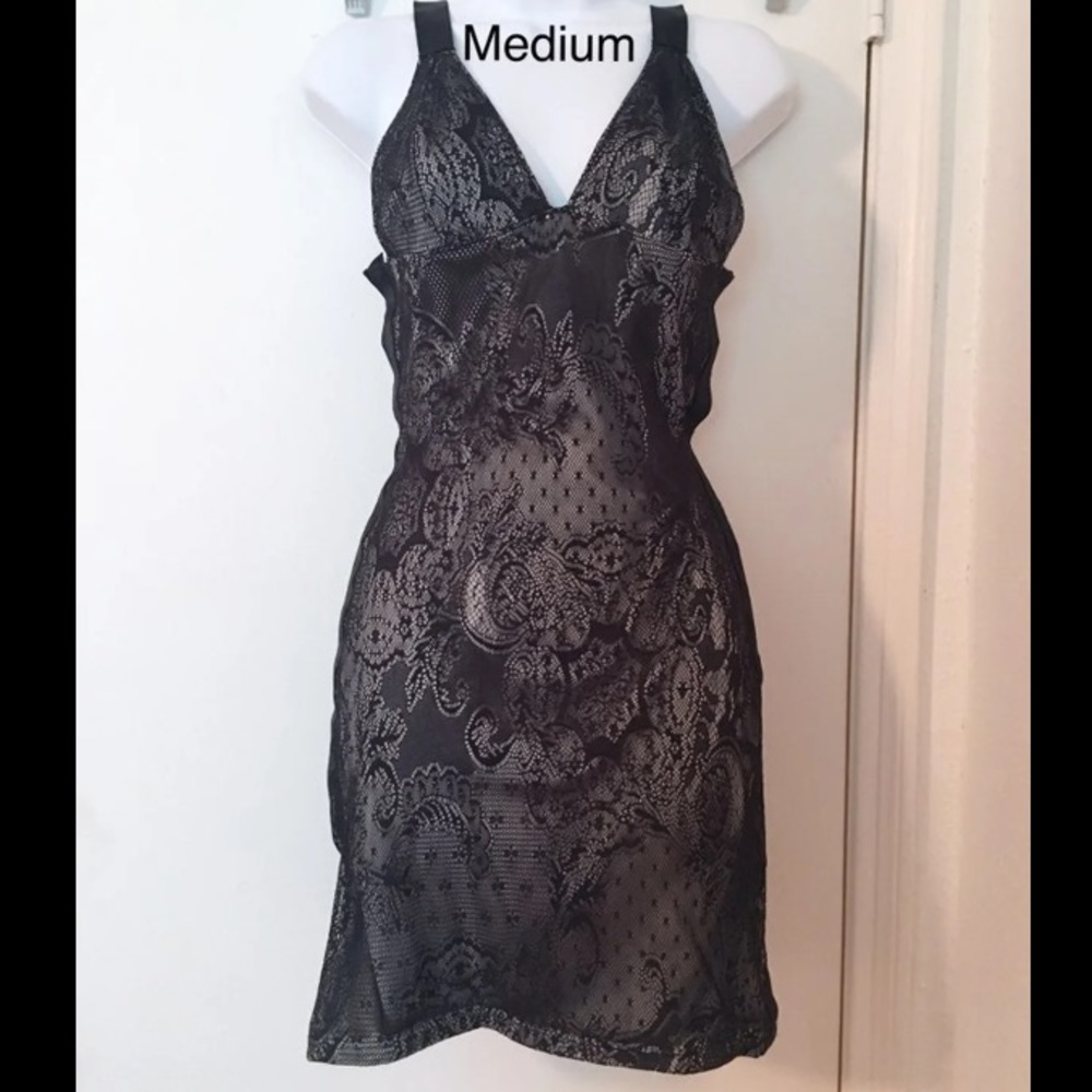 Oh La La La Cheri Grey and Black Lace Mini Bodycon Cocktail Dress-Medium